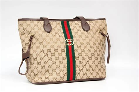 Produse Gucci din categoria Genti dama 